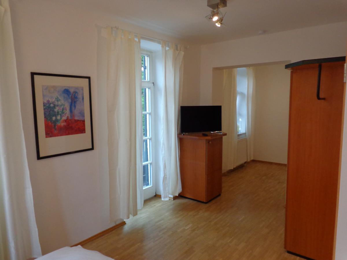 Gasthaus Inselkammer Höhenkirchen-Siegertsbrunn Eksteriør bilde